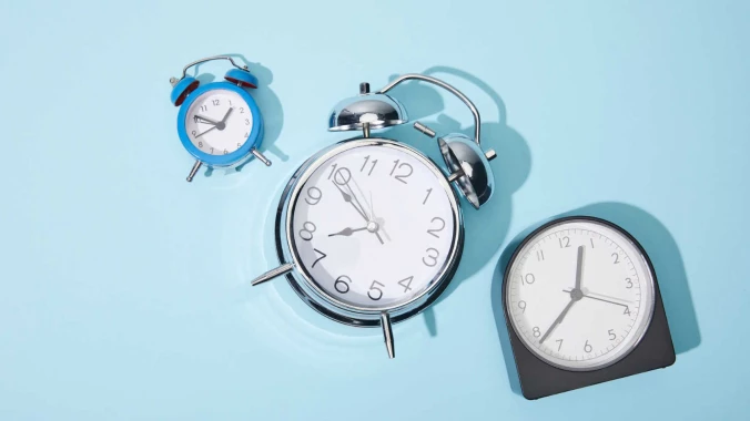 How do personalised advertising clocks with logos make your company stand out in the market?