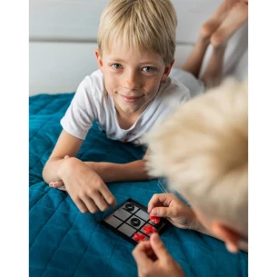Magnetic tic-tac-toe game - Black