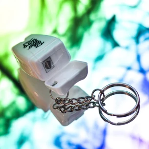 Toothy dental floss fob - White
