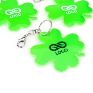 Reflective key ring Clover