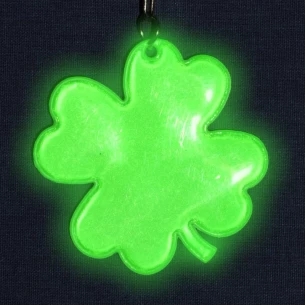 Reflective key ring Clover