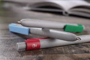 SELIS ballpoint pen – red